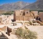 Giorno 05: Wahiba – Ibra – Jabrin/Bahla – Nizwa (8 ore / 300 km)