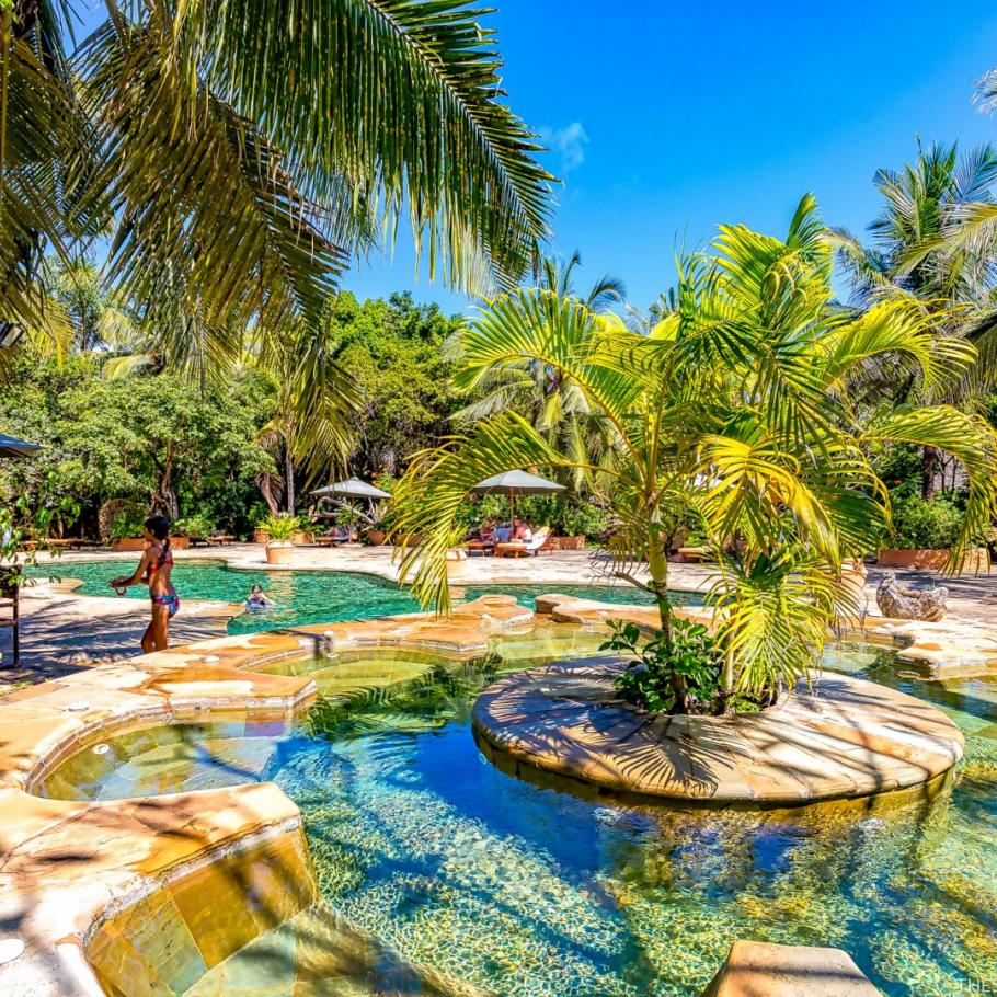 Kenya - Diani Beach - The sands at Chale Island 8