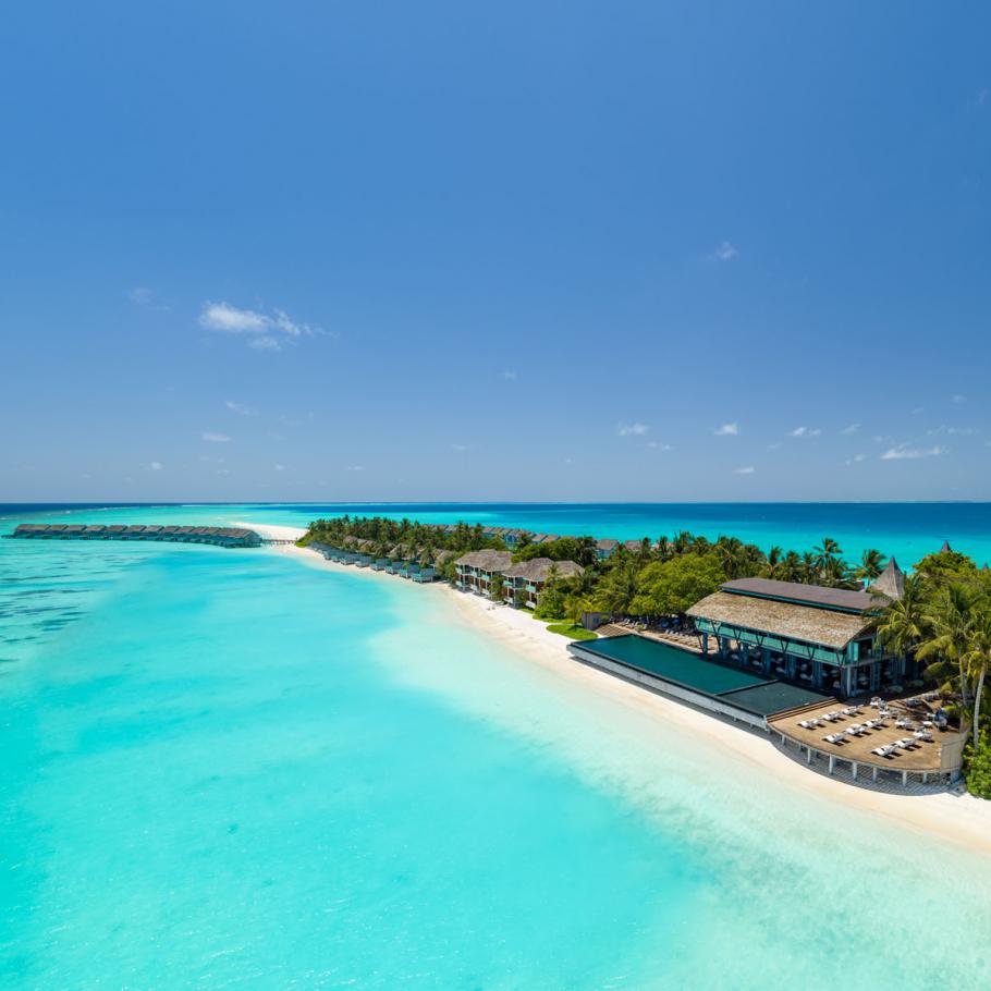 Kuramathi Island Resort 