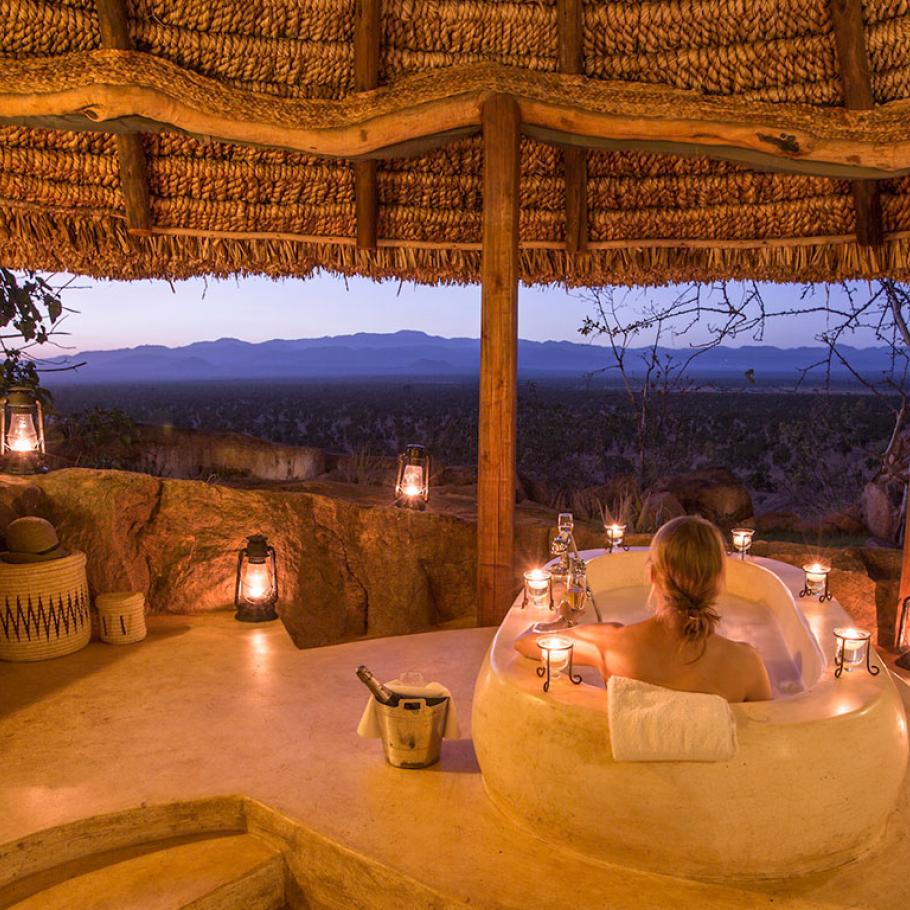 Kenya - Elsa's Kopje Meru