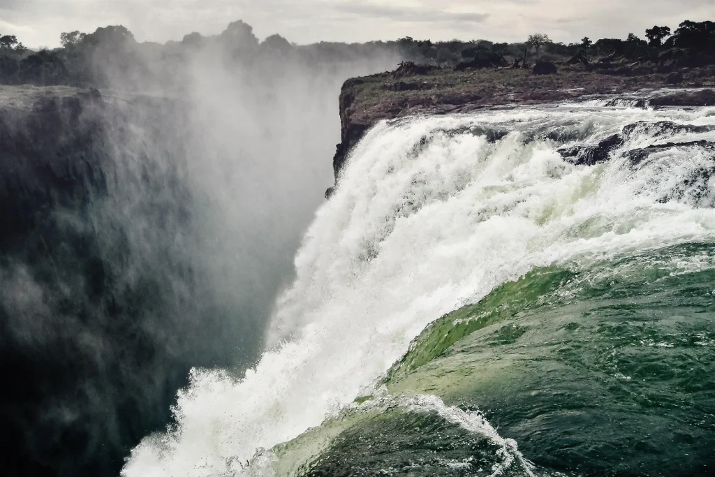 Il respiro dell'Africa - Cascate, Safari e Pura Natura